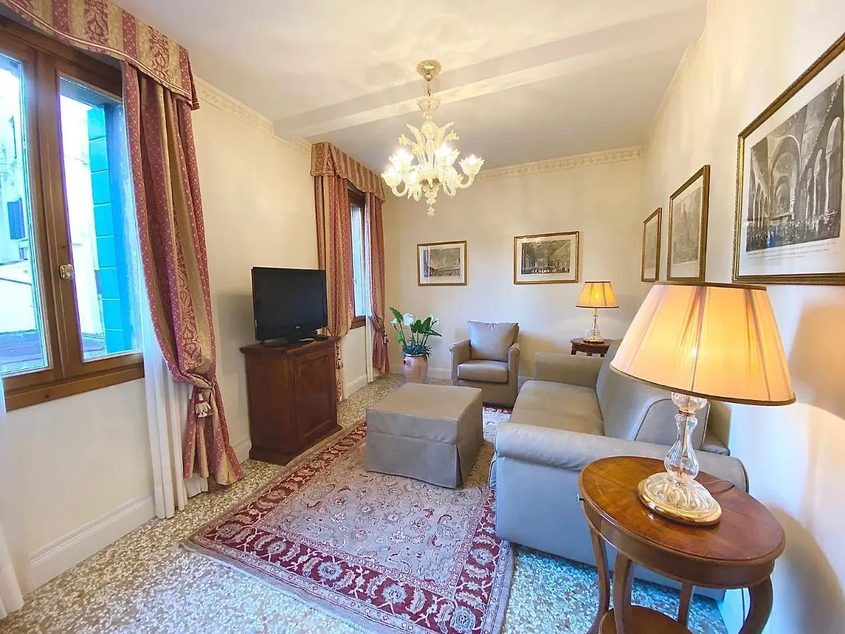 San Gregorio Venice Apartments